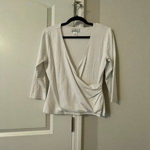 The Travel Collection Top Blouse 3/4 Sleeve Surplice Neck Ruched White Medium